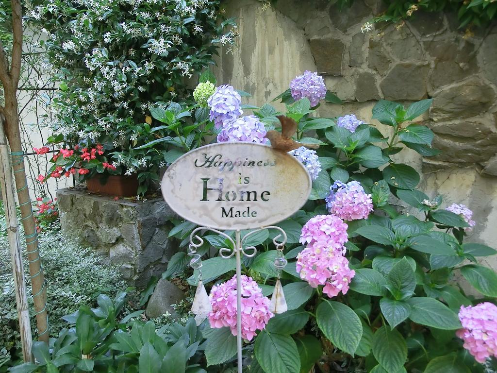 Апартаменты Le Rose Триест Экстерьер фото